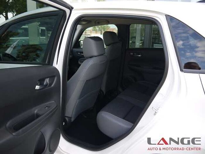 Honda Jazz 1.5 i-MMD Hybrid Advance Sport SHZ Temp Tel.-Vorb. PDC Regensensor Alu BT L 1.5 i-MMD Hybrid Advance Sport SHZ Temp Tel.-Vorb. PDC Regensensor Alu BT Lichts