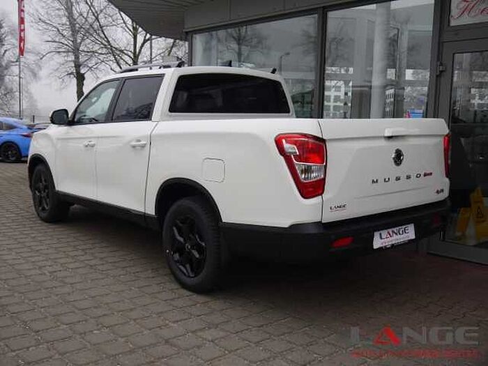 SsangYong MUSSO Musso Grand Black Line 4WD Allrad Navi Xenon Klimaautom SD SHZ Temp Tel.-V Musso Grand Black Line 4WD Allrad Navi Xenon Klimaautom SD SHZ Temp Tel.-Vorb.