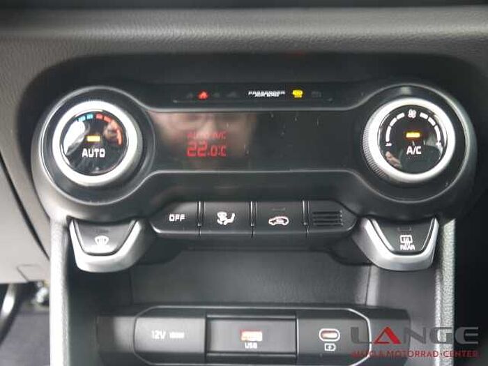 Kia Picanto GT-Line EU6e 1.2 MT GT-LINE Navi Apple CarPlay Android Auto Klimaautom D GT-Line EU6e 1.2 MT GT-LINE Navi Apple CarPlay Android Auto Klimaautom DAB SHZ