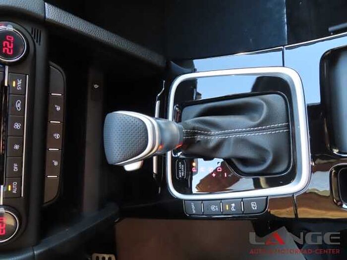 Kia Cee'd_sw 1.5T 140 DCT7 GTL TEC LED Navi Leder digitales Cockpit Soundsystem JBL Ceed_sw