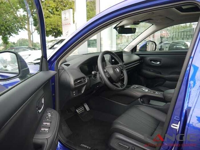 Honda ZR-V EU6d 2.0 e HEV Advance HUD El. Panodach Navi Leder digitales Cockpit Memory EU6d 2.0 e HEV Advance HUD El. Panodach Navi Leder digitales Cockpit Memory Sitz