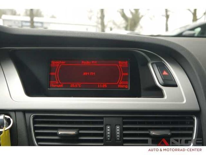 Audi A4 TFSI 1.8 Attraction sehr wenig Kilometer El. Heckklappe Klimaautom SHZ Alu el