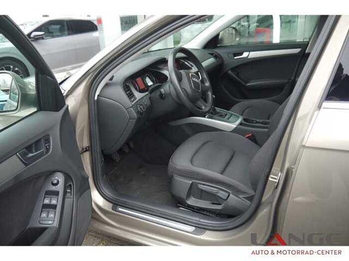 Audi A4 TFSI 1.8 Attraction sehr wenig Kilometer El. Heckklappe Klimaautom SHZ Alu el