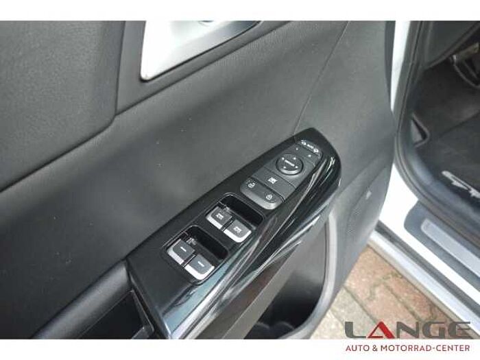 Kia Sportage 2.0 CRDi GT-Line 4WD Panorama Navi Leder Soundsystem Klimasitze Bi-Xeno