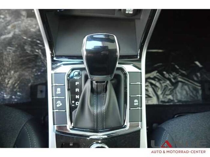 SsangYong Korando Bliss 1.5 AT Navi SHZ Temp Tel.-Vorb. PDC Regensensor Alu Klima BT eFH N