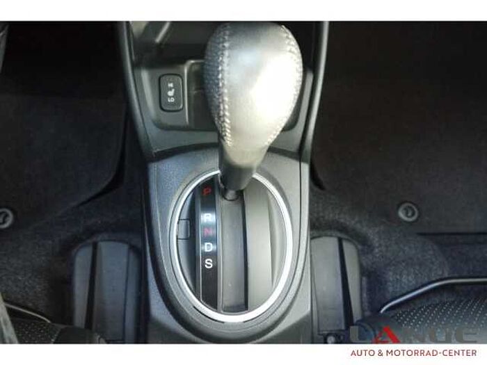 Honda Jazz DSI 1.3 Hybrid Exclusive Scheckheft Panorama Leder Klimaautom SHZ Alarm Not