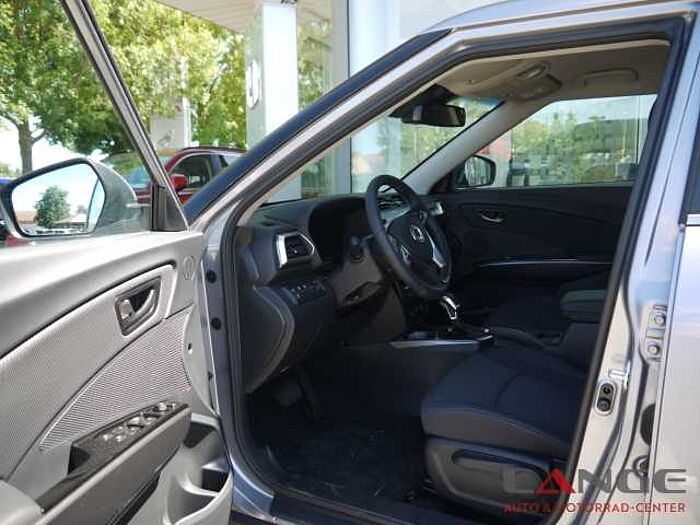 KGM Tivoli 1.5 T-GDi 120kW Nomad Navi SHZ Temp Tel. -Vorb. PDC Regensensor Alu Klima