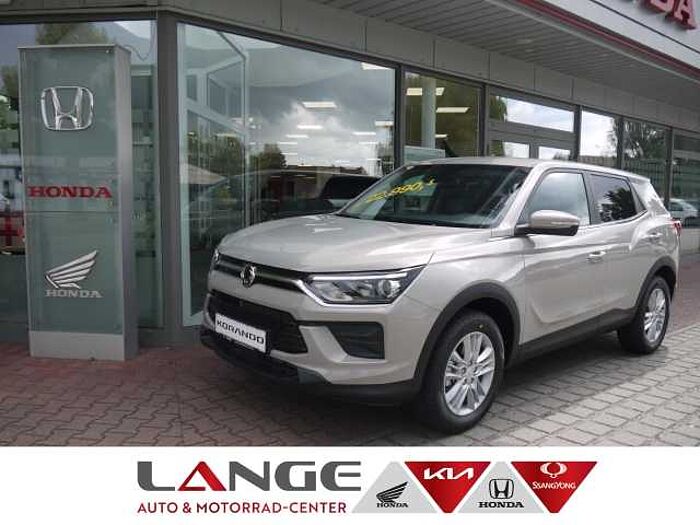 KGM Tivoli Korando 1.5 T-GDi Nomad Automatik Navi SHZ Temp Tel.-Vorb. PDC Regensenso