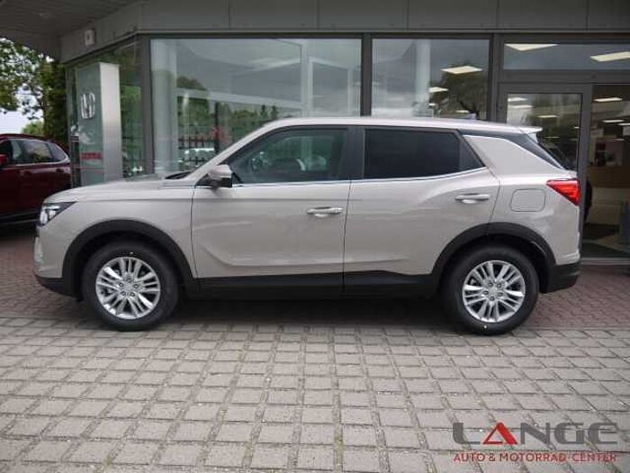 KGM Tivoli Korando 1.5 T-GDi Nomad Automatik Navi SHZ Temp Tel.-Vorb. PDC Regensenso