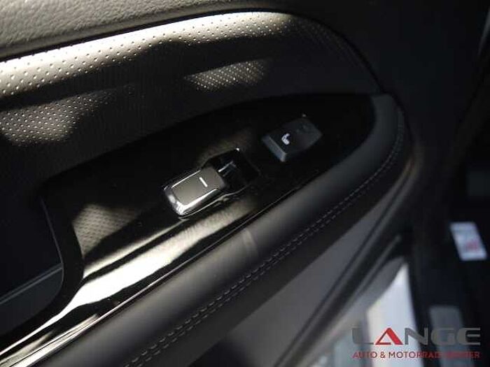 KGM Rexton 2.2 e-XDi 148kW AWD Black Navi Klimaautom SD SHZ Tel. -Vorb. PDC Regensens