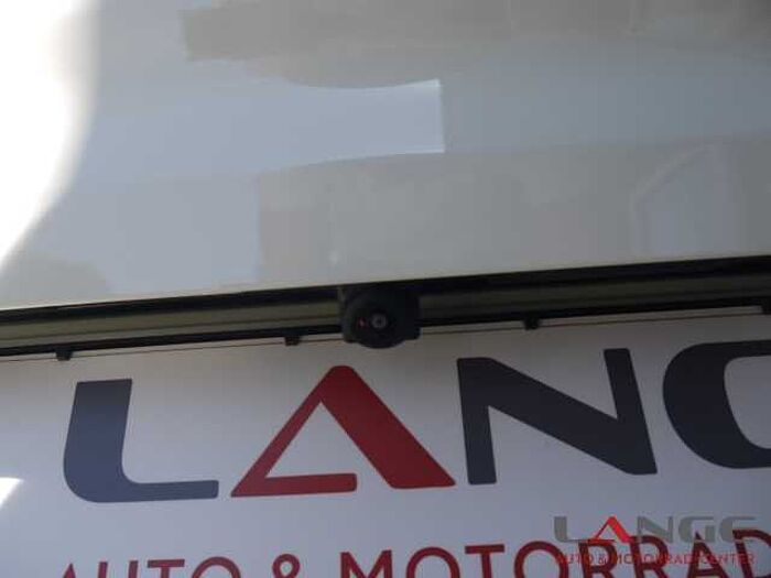 KGM Tivoli 1.5 T-GDi Nomad Navi SHZ Temp Tel. -Vorb. PDC Regensensor Alu Klima BT eFH