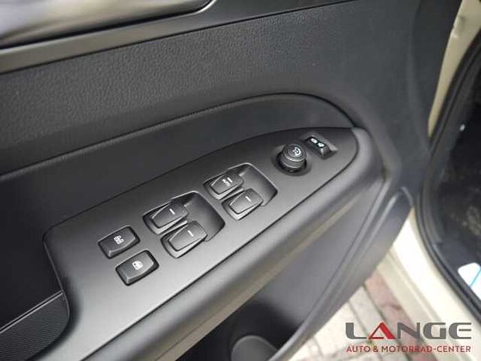 KGM Musso Grand 2.2 e-XDi AWD Black Navi Klimaautom SHZ Temp Tel. -Vorb. PDC Regensen