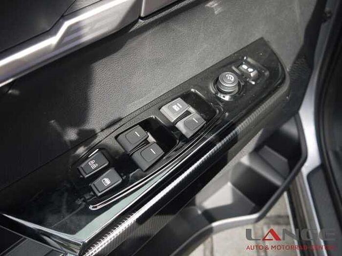 KGM Actyon 1.5 T-GDi Core Automatik Navi Klimaautom SHZ Temp Tel.-Vorb. PDC Regensen