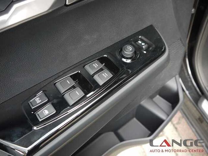 KGM Torres 1.5 T-GDi AWD Nomad Navi Klimaautom SHZ Temp Tel. -Vorb. PDC Regensensor A