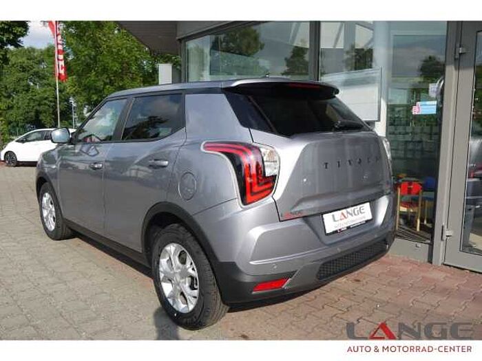 KGM Tivoli 1.5 T-GDi 6 A T Nomad Navi SHZ Temp Tel. -Vorb. PDC Regensensor Alu Klima