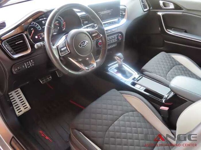 Kia ProCee'd 1.6 CRDi DCT GT-Line Navi Digitales Cockpit Soundsystem JBL LED ProCeed