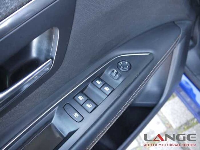 Peugeot 3008 Allure El. Panodach Navi Digitales Cockpit 360 Kamera LED El. Heckklappe 2-