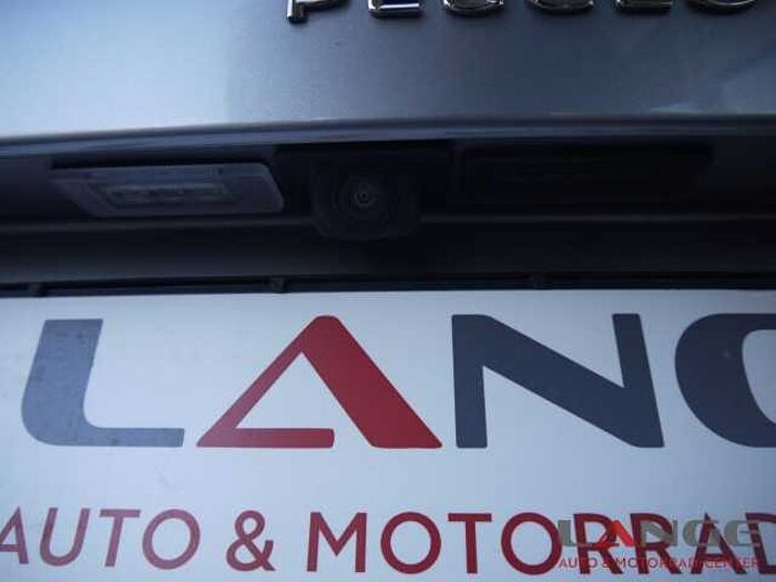 Peugeot 308 1.2 e-THP PureTech 130 SW Allure Sportpaket Panorama Navi Leder Soundsystem