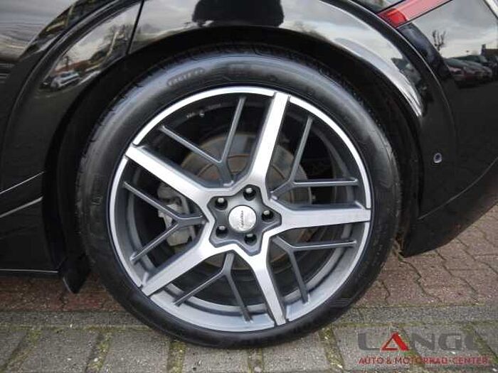 Kia EV6 77.4 AWD GTL WP GD ASS+ GT-Line 4WD Tieferle HUD StandHZG El. Panodach Navi