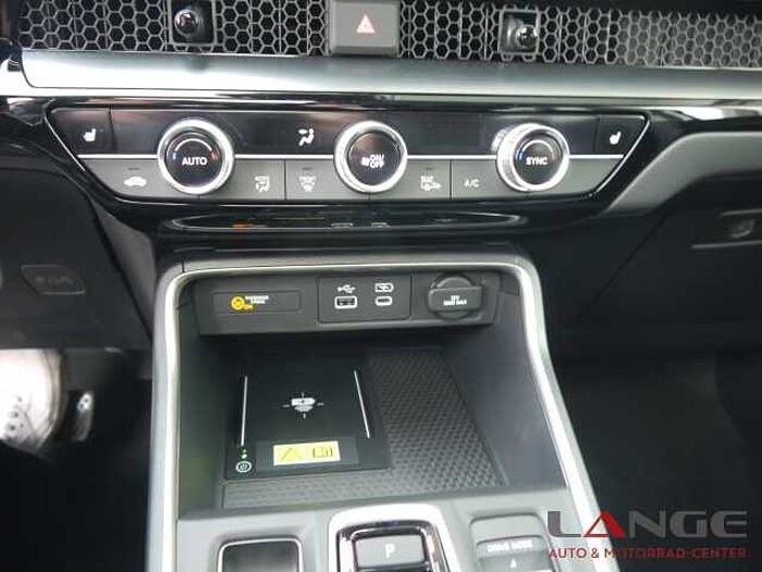 Honda CR-V e HEV Hybrid 2.0 AT AWD Elegance El. Panodach Navi LED ACC El. Heckklappe