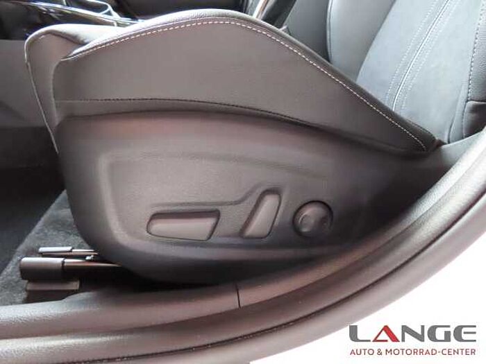 Kia Cee'd Sportswagon GT Line 1.5 T-GDI EU6e 1.5T DCT7 GTL TEC LE Leder Ceed