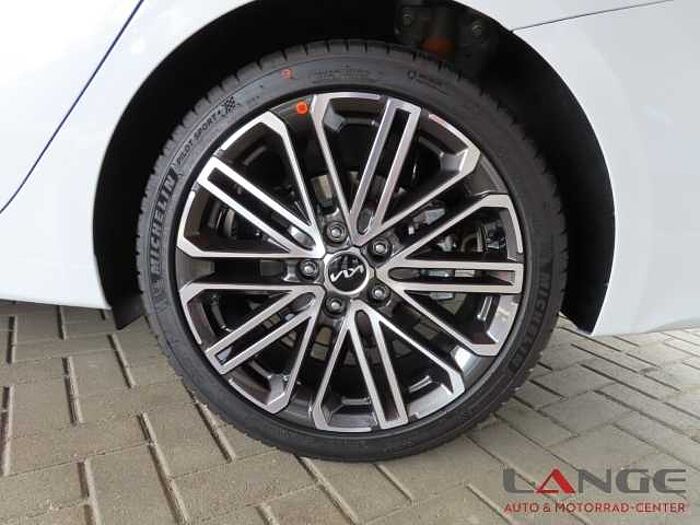 Kia Cee'd Sportswagon GT Line 1.5 T-GDI EU6e 1.5T DCT7 GTL TEC LE Leder Ceed