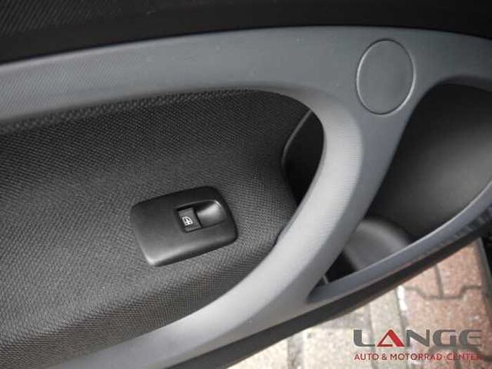 Smart fortwo coupe electric drive Bluetooth Radio Klimaanlage