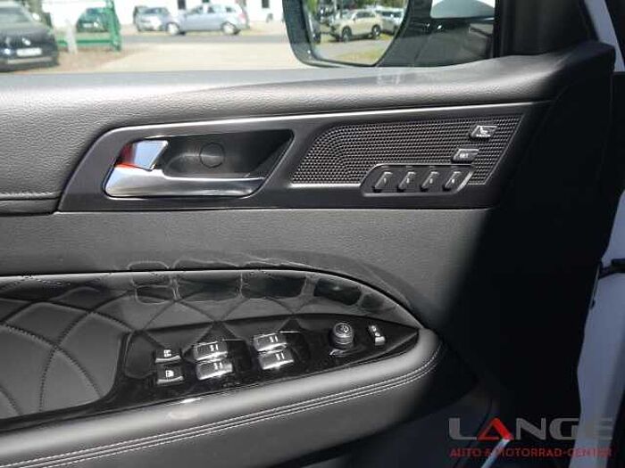 SsangYong REXTON Rexton Sapphire Elegance 2.2D Blackline Navi Klimaautom SHZ Temp Tel. -Vor