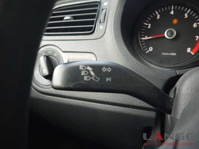 Volkswagen Polo V Trendline Berganfahrass. GA Klima teilb.Rücksb MP3 CD met. eFH Tagfahrlic