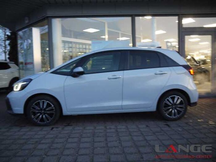 Honda Jazz i-MMD Hybrid 1.5 AT Advance Navi LED ACC Apple CarPlay Android Auto WLAN DA