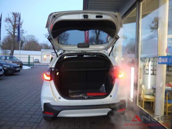 Honda Jazz i-MMD Hybrid 1.5 AT Advance Navi LED ACC Apple CarPlay Android Auto WLAN DA