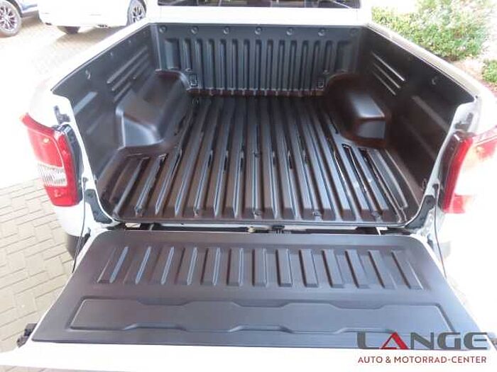 SsangYong MUSSO 2.2 Grand 4WD Aut. Nav Navi Sperrdiff. 8-fach Mehrzonenklima