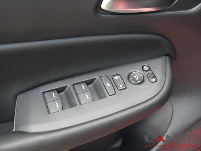 Honda Jazz i-MMD 1.5 HEV Crosstar Advance Hybrid Crossta Navi LED ACC Apple CarPlay An