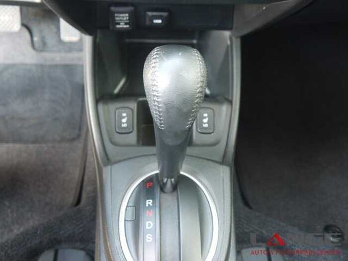 Honda Jazz 1.4 Exclusive Leder Klimaautom SHZ Alarm Notbremsass. Temp Tel.-Vorb. Kolli