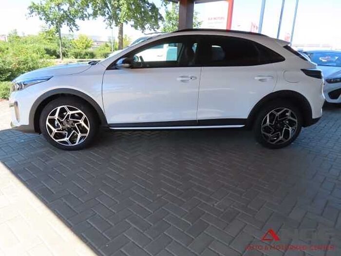 Kia XCee'd Line 1.5 T-GDI EU6e 1.5T 140 DCT7 GT LINE ST AHK Navi Digitales Cockpit S XCeed