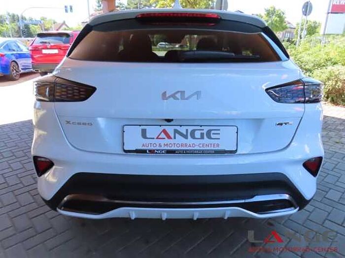 Kia XCee'd Line 1.5 T-GDI EU6e 1.5T 140 DCT7 GT LINE ST AHK Navi Digitales Cockpit S XCeed