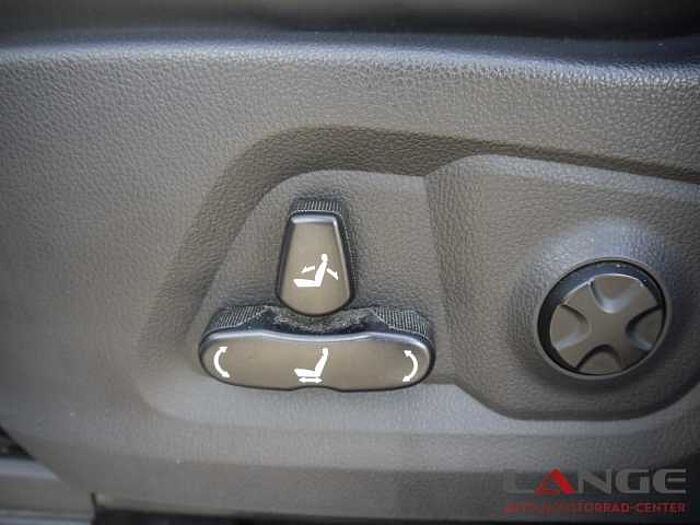 SsangYong REXTON Rexton 2.2 Saphirre 4x4 AZV Trittbretter AHK Leder Memory Sitze Bi-Xenon