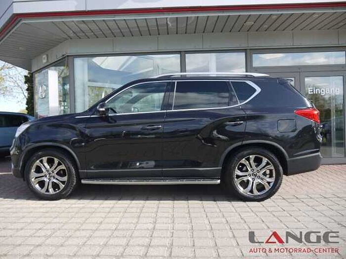 SsangYong REXTON Rexton 2.2 Saphirre 4x4 AZV Trittbretter AHK Leder Memory Sitze Bi-Xenon