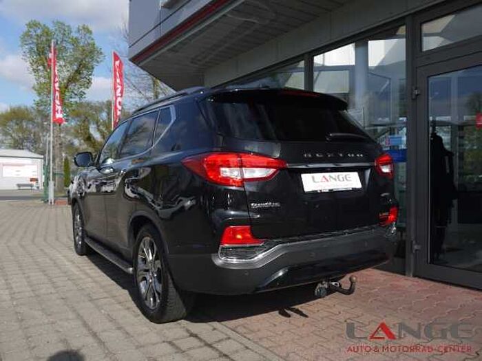 SsangYong REXTON Rexton 2.2 Saphirre 4x4 AZV Trittbretter AHK Leder Memory Sitze Bi-Xenon