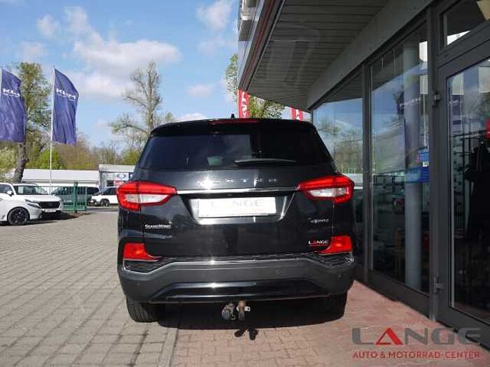 SsangYong REXTON Rexton 2.2 Saphirre 4x4 AZV Trittbretter AHK Leder Memory Sitze Bi-Xenon