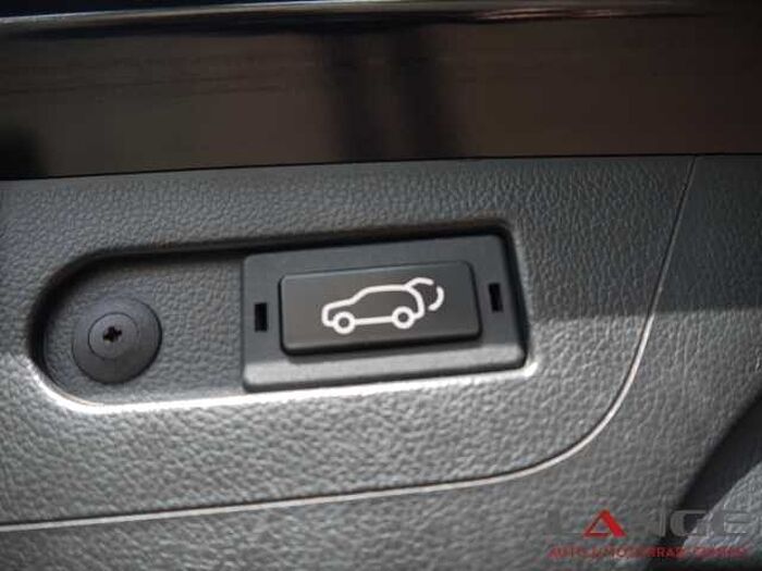 SsangYong REXTON Rexton 2.2 Saphirre 4x4 AZV Trittbretter AHK Leder Memory Sitze Bi-Xenon