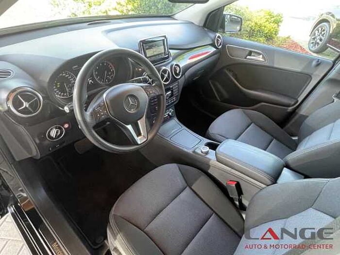 Mercedes-Benz B 220 4Matic Bi-Xenon Kurvenlicht Klimaautom SHZ Parklenkass. Totwinkelassistent