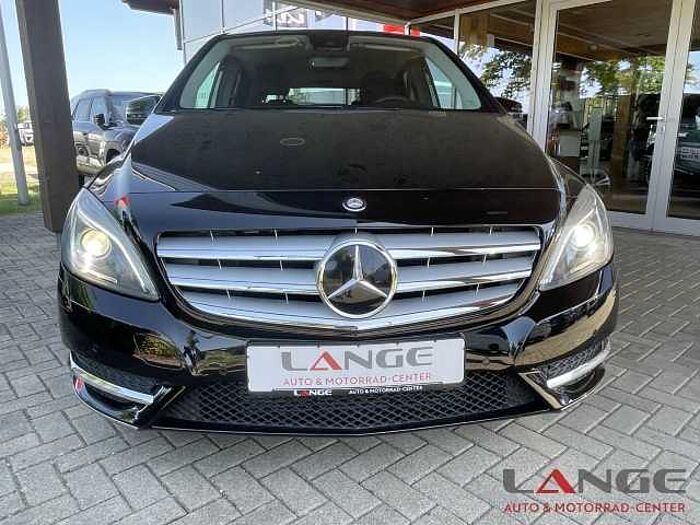 Mercedes-Benz B 220 4Matic Bi-Xenon Kurvenlicht Klimaautom SHZ Parklenkass. Totwinkelassistent