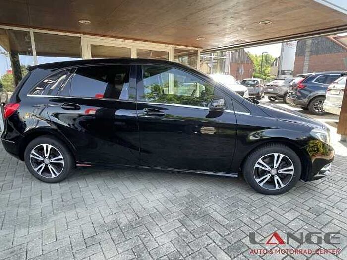 Mercedes-Benz B 220 4Matic Bi-Xenon Kurvenlicht Klimaautom SHZ Parklenkass. Totwinkelassistent