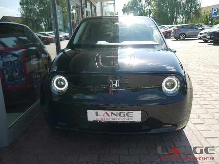 Honda e Advanc Park-Assistent Navi Soundsystem LED ACC Klimaautom DAB Ambientebeleucht