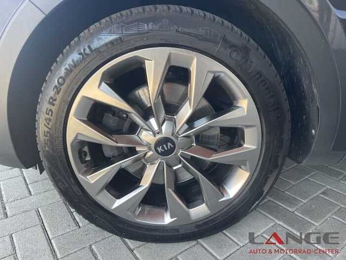 Kia Sorento 2.2D AWD DCT8 PLAT NAPPA Navi Klimaautom SHZ Temp PDC Alu