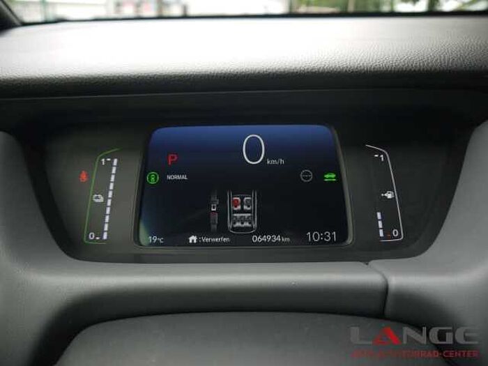 Honda Jazz 1.5 i-MMD Hybrid Advance Sport SHZ Temp Tel.-Vorb. PDC Regensensor Alu BT L