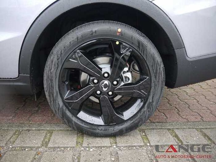 SsangYong Tivoli Grand Black Line 4x2 Automatik Navi Klimaautom SHZ Tel. -Vorb. PDC Regense