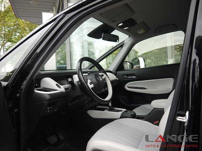Honda Jazz 1.5 i-MMD Hybrid 1.5e CVT Executive Navi LED ACC Apple CarPlay Android Auto