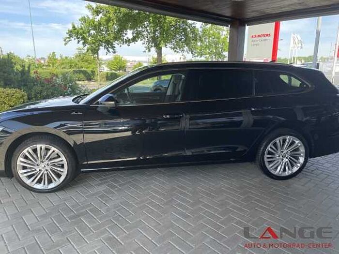 SKODA Superb Combi 2.0 TDI 142 kW 4x4 L&K AHK StandKli Vollausst.StandKlima Navi SD SH